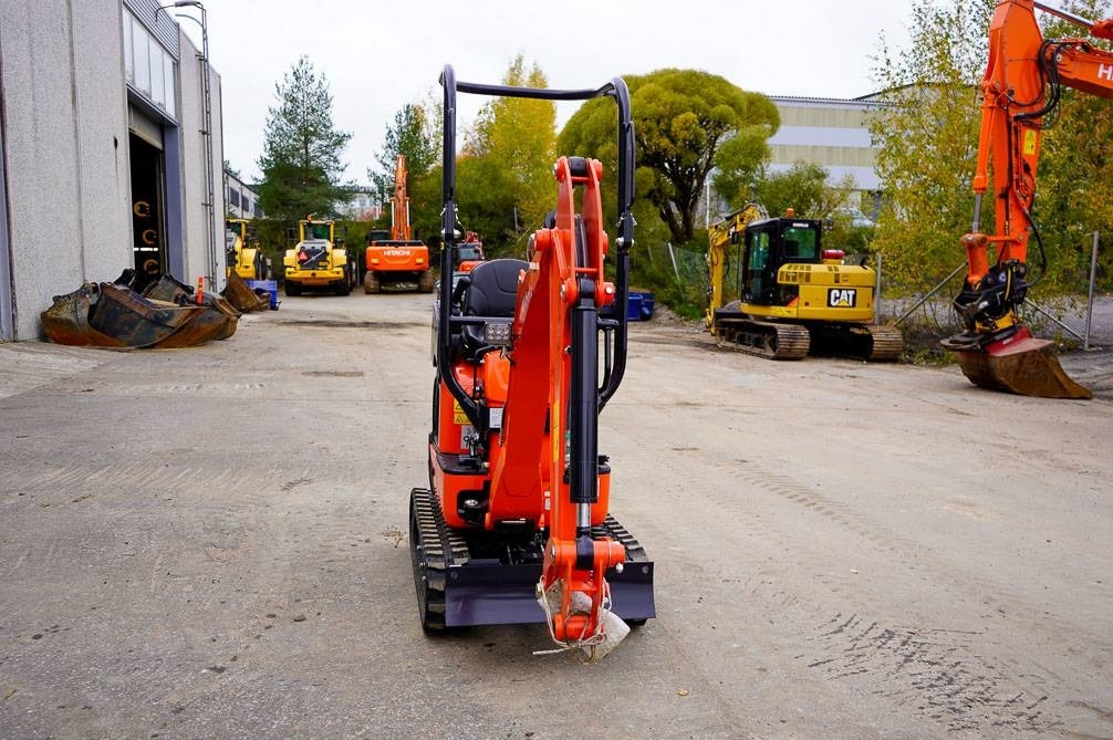 Kubota U10-5 UUTUUSMALLI - حفارة مصغرة: صور 4 Kubota U10-5 UUTUUSMALLI - حفارة مصغرة: صور 4