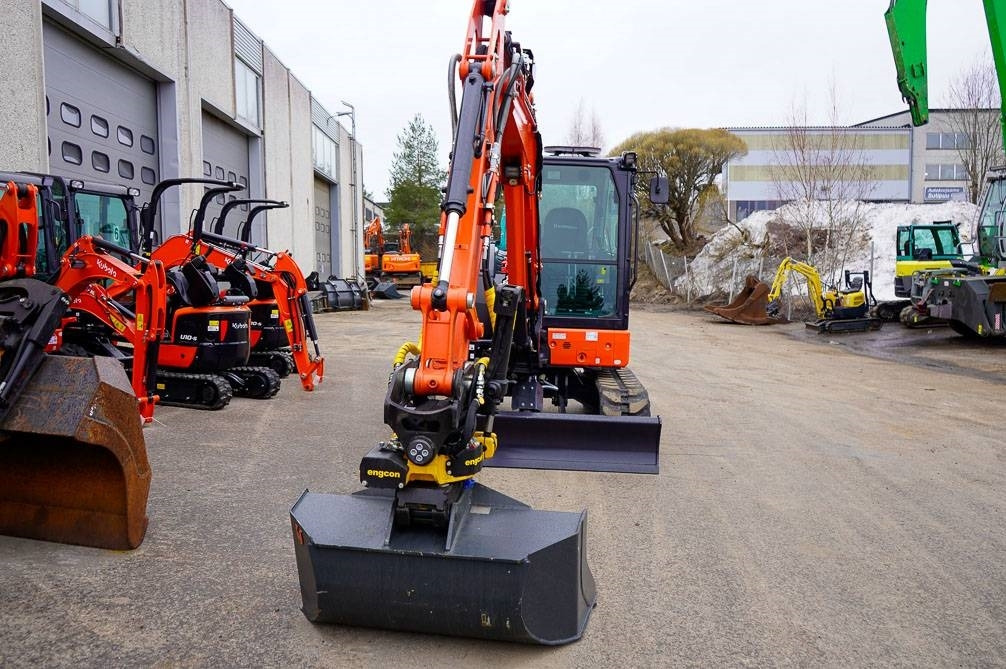 Kubota U56-5 VALMIIKSI VARUSTELTU - حفارة مصغرة: صور 4 Kubota U56-5 VALMIIKSI VARUSTELTU - حفارة مصغرة: صور 4