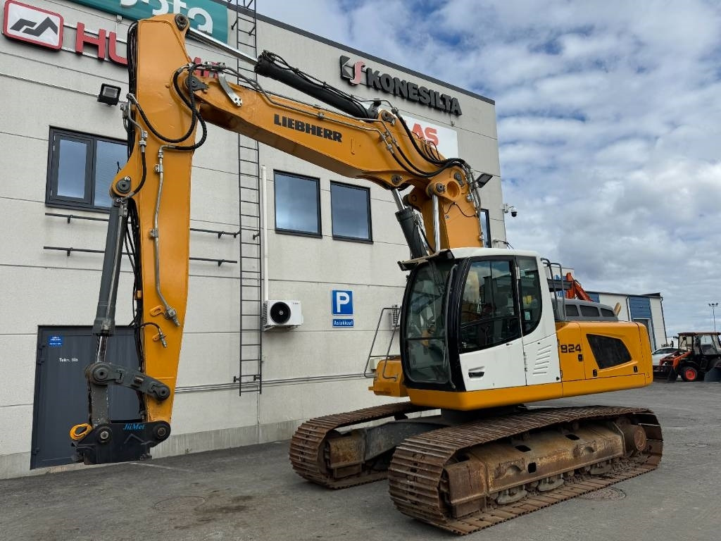 Liebherr R 924 SLC VÄHÄN AJETTU - هدم: صور 2 Liebherr R 924 SLC VÄHÄN AJETTU - هدم: صور 2