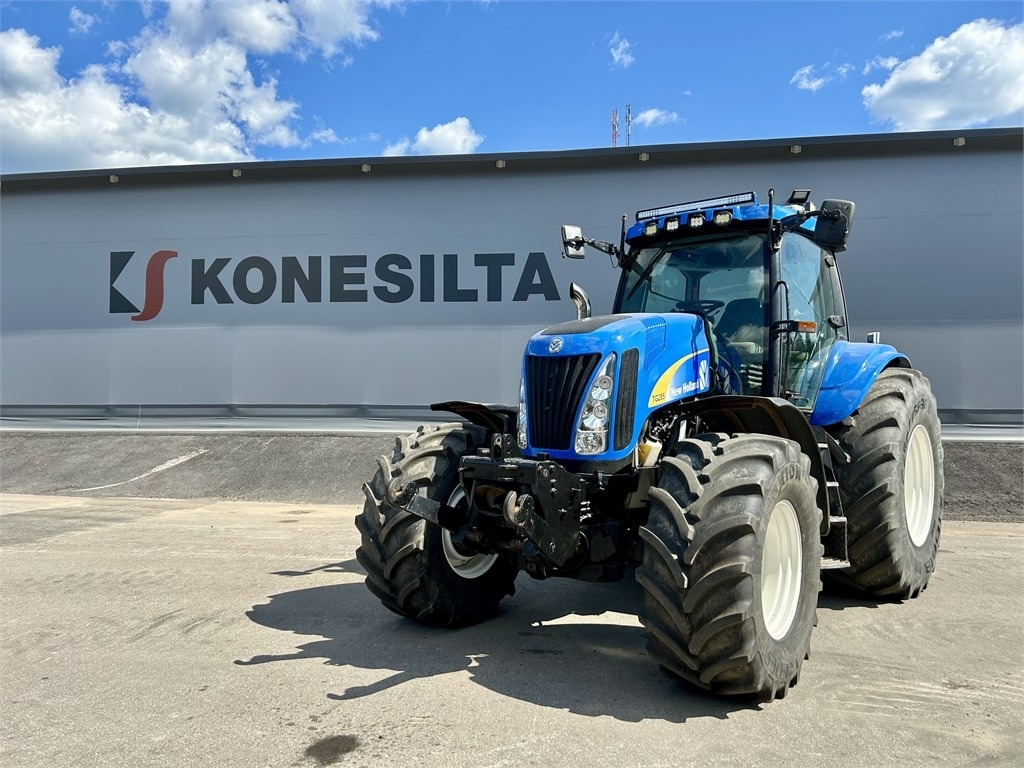 New Holland TG285 - جرار: صور 1 New Holland TG285 - جرار: صور 1