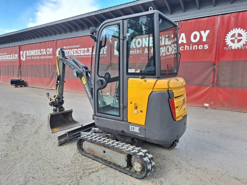 Volvo EC18C KALLISTAJALLA *EI ALVIA* - حفارة مصغرة: صور 2 Volvo EC18C KALLISTAJALLA *EI ALVIA* - حفارة مصغرة: صور 2