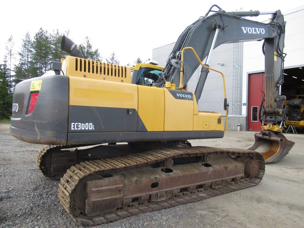 Volvo EC300DL PYÖRITTÄJÄLLÄ - حفارات زحافة: صور 5 Volvo EC300DL PYÖRITTÄJÄLLÄ - حفارات زحافة: صور 5