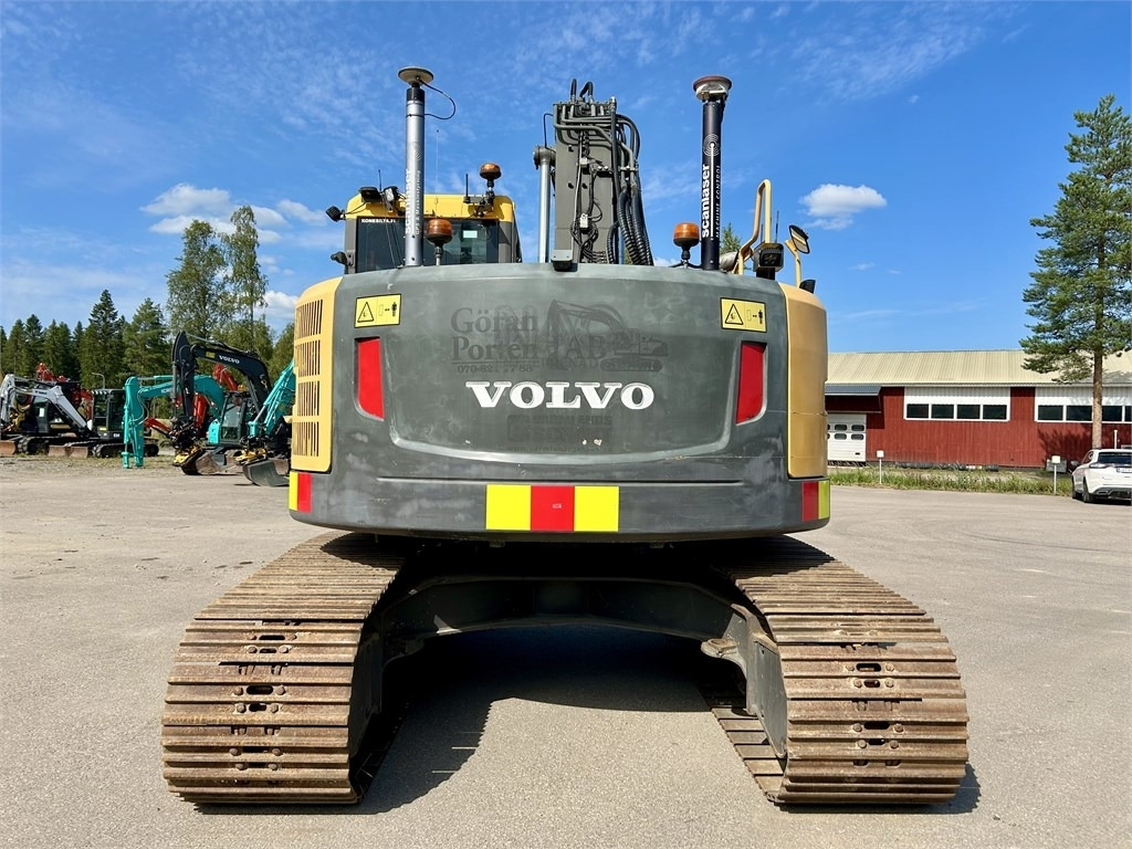 Volvo ECR235CL PYÖRITTÄJÄ, 3D-LAITTEET - حفارات زحافة: صور 4 Volvo ECR235CL PYÖRITTÄJÄ, 3D-LAITTEET - حفارات زحافة: صور 4