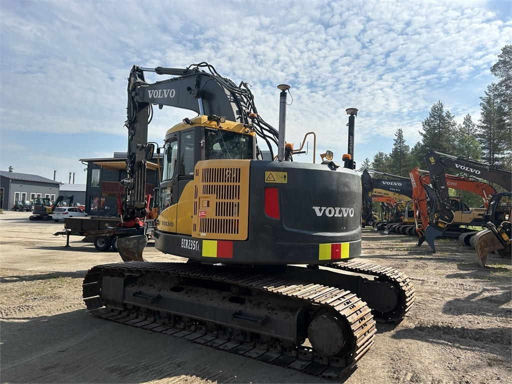 Volvo ECR235CL PYÖRITTÄJÄ, 3D-LAITTEET - حفارات زحافة: صور 2 Volvo ECR235CL PYÖRITTÄJÄ, 3D-LAITTEET - حفارات زحافة: صور 2