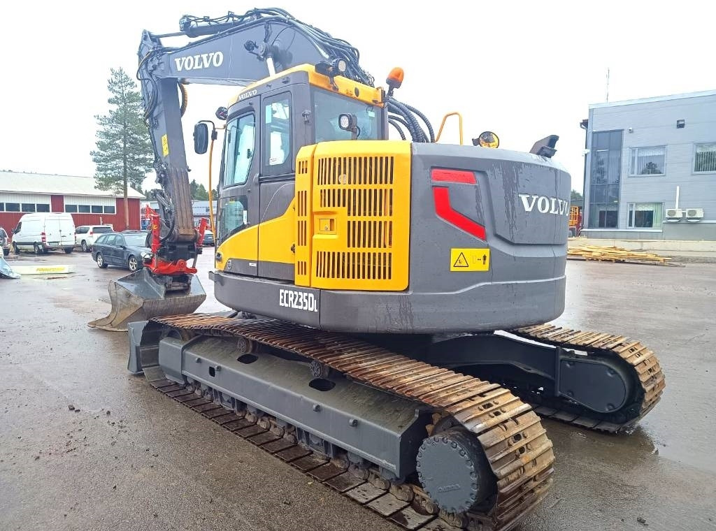 Volvo ECR235DL PYÖRITTÄJÄLLÄ - حفارات زحافة: صور 3 Volvo ECR235DL PYÖRITTÄJÄLLÄ - حفارات زحافة: صور 3