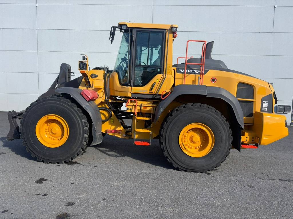 Volvo L 110 H  - اللودر بعجل: صور 1 Volvo L 110 H  - اللودر بعجل: صور 1