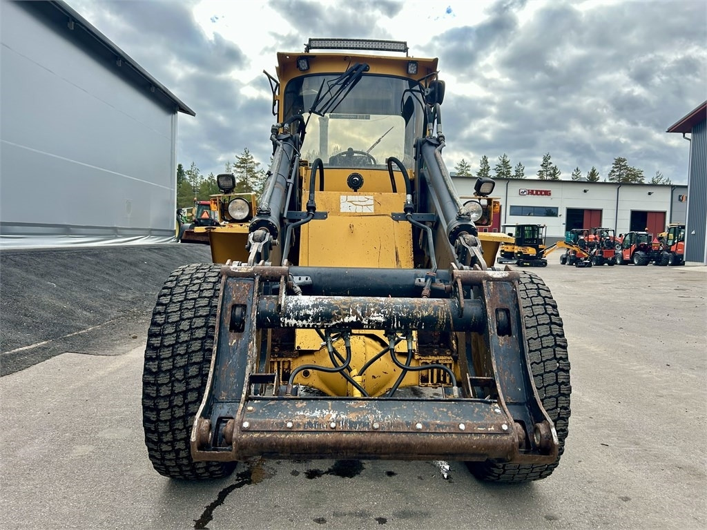 اللودر بعجل Volvo L 70: صور 7
