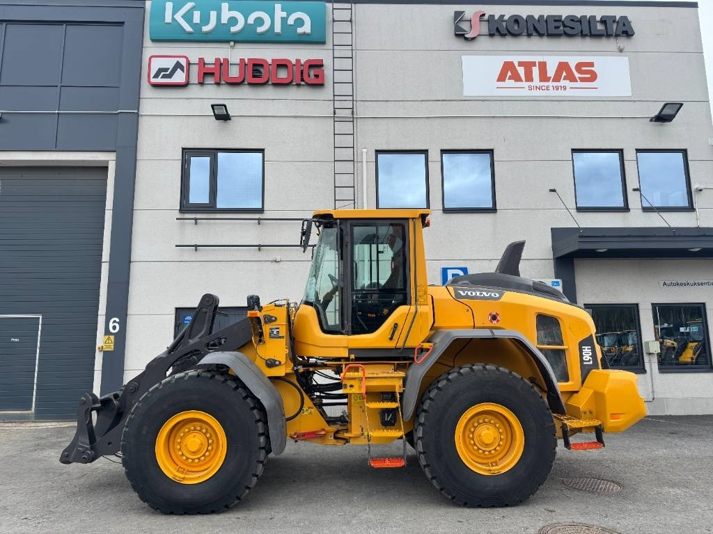 Volvo L 90 H UUSILLA RENKAILLA - اللودر بعجل: صور 1 Volvo L 90 H UUSILLA RENKAILLA - اللودر بعجل: صور 1