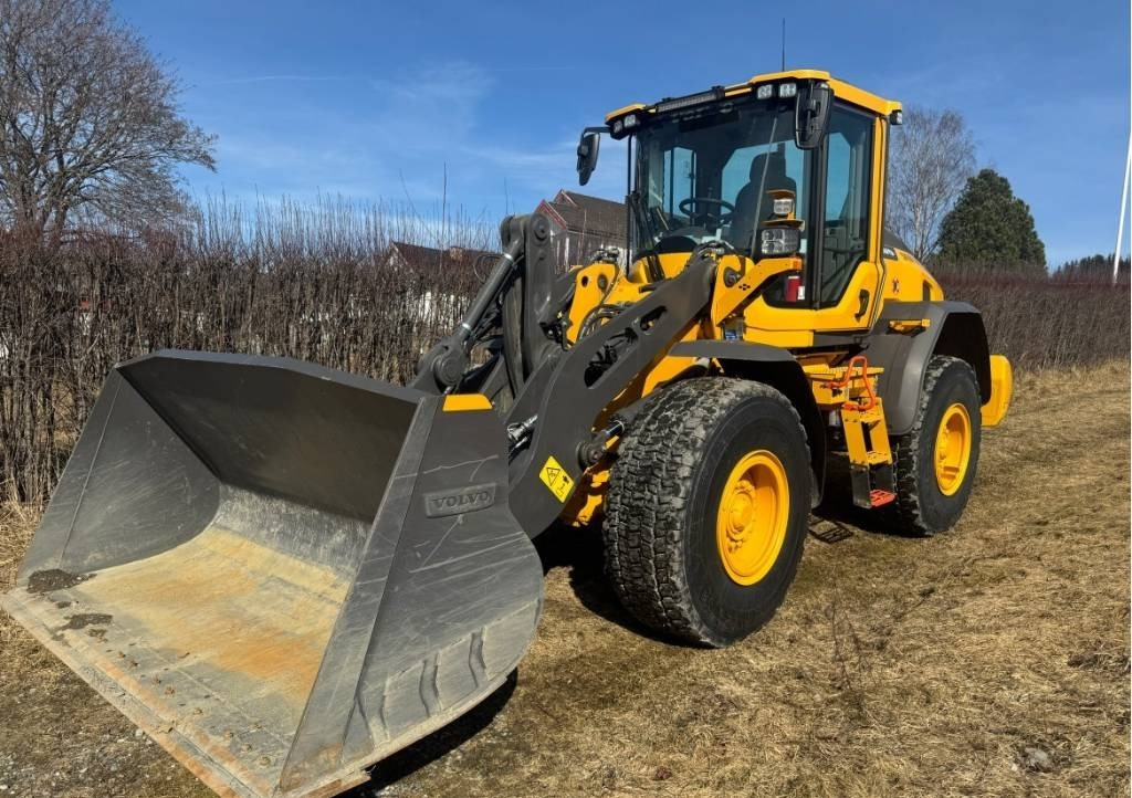 Volvo L70H2 - اللودر بعجل: صور 1 Volvo L70H2 - اللودر بعجل: صور 1