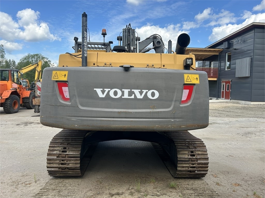 Volvo MYYTY! SOLD! EC250DNL PYÖRITTÄJÄLLÄ - حفارات زحافة: صور 4 Volvo MYYTY! SOLD! EC250DNL PYÖRITTÄJÄLLÄ - حفارات زحافة: صور 4