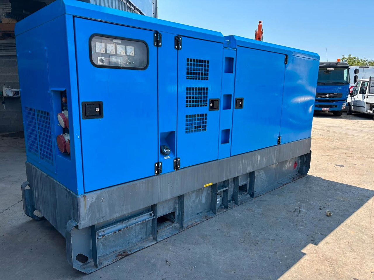 Atlas Copco Generator QAS 200kVa - مجموعة المولدات: صور 2 Atlas Copco Generator QAS 200kVa - مجموعة المولدات: صور 2
