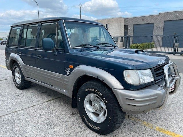 Hyundai Galloper 2,5 TD Exceed (5-Gang). Klima. AWD. - سيارة دفع رباعي: صور 1 Hyundai Galloper 2,5 TD Exceed (5-Gang). Klima. AWD. - سيارة دفع رباعي: صور 1