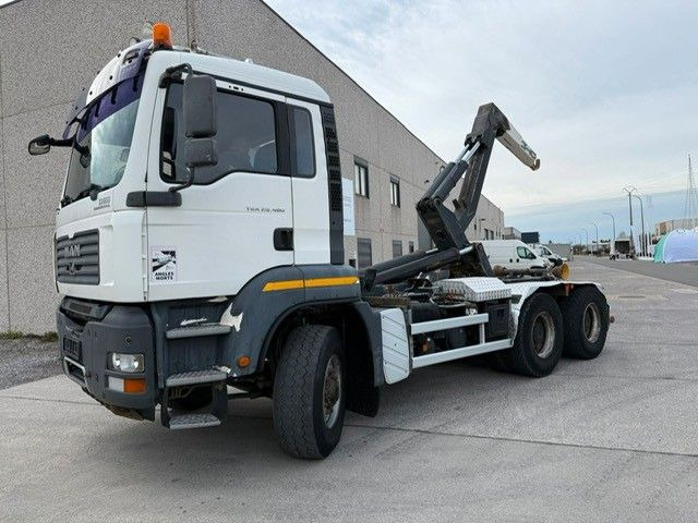 MAN 26-480. 6x6. Klima. - شاحنة ذات الخطاف: صور 1 MAN 26-480. 6x6. Klima. - شاحنة ذات الخطاف: صور 1