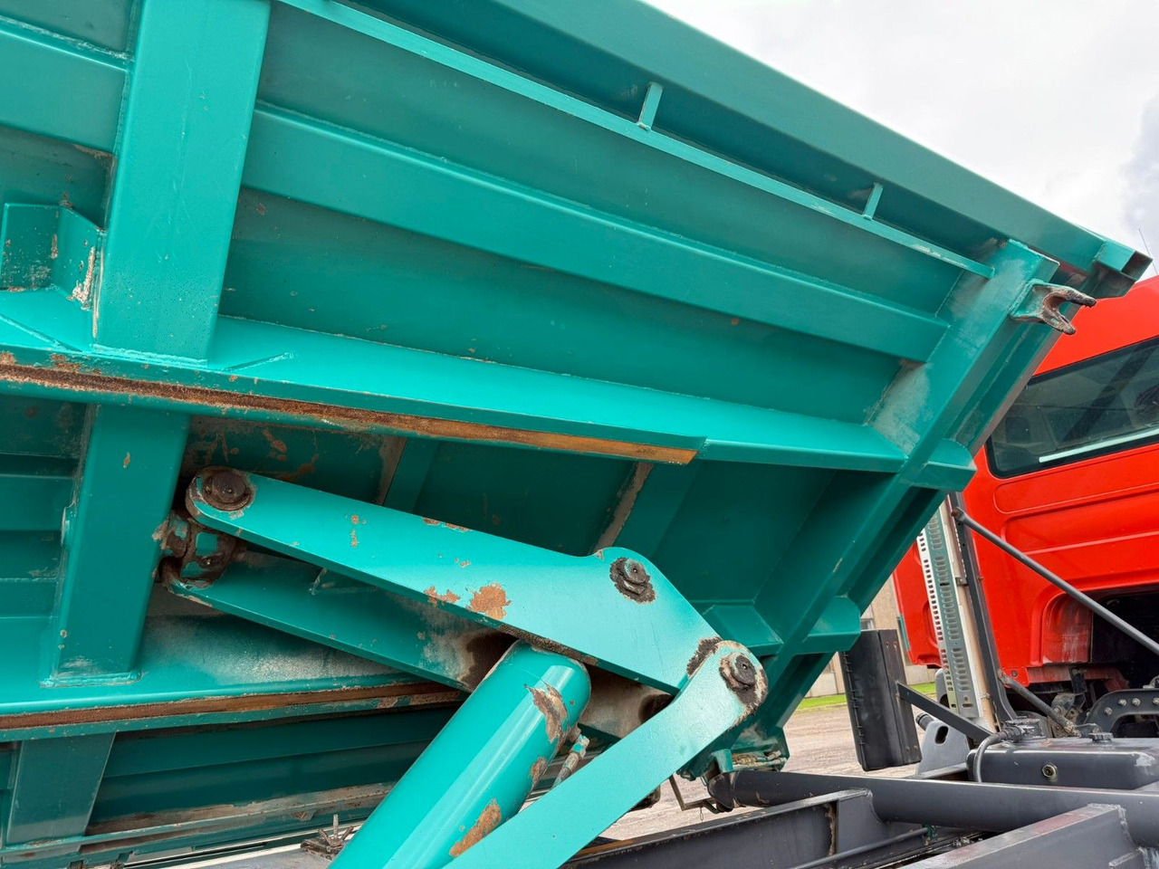 Renault Kerax 6x4. Bordmatic. Meiller Kipper. - قلابات: صور 4 Renault Kerax 6x4. Bordmatic. Meiller Kipper. - قلابات: صور 4