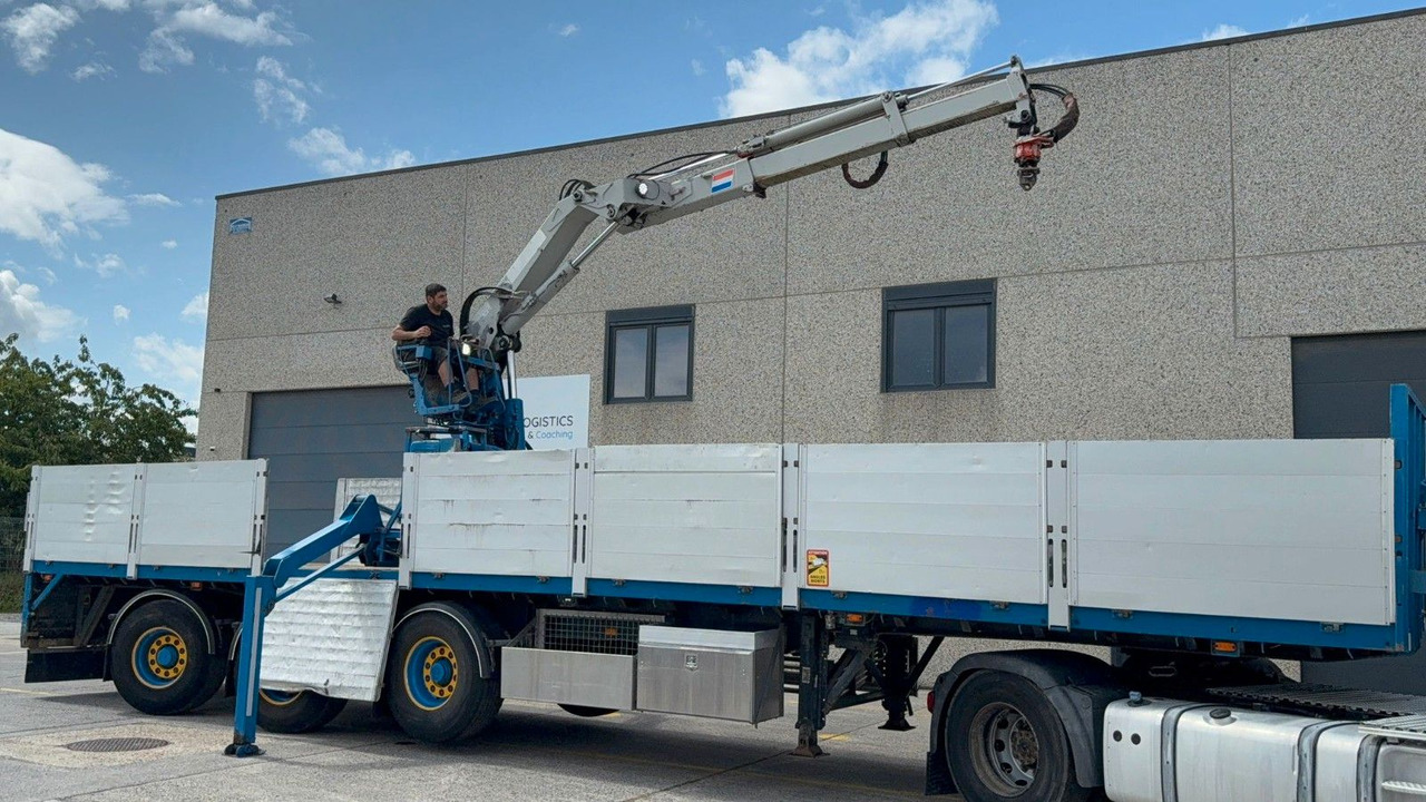 Vogelzang. Kran HIAB R165 roto. TUV 10/2025 - نصف مقطورة مسطحة: صور 2 Vogelzang. Kran HIAB R165 roto. TUV 10/2025 - نصف مقطورة مسطحة: صور 2