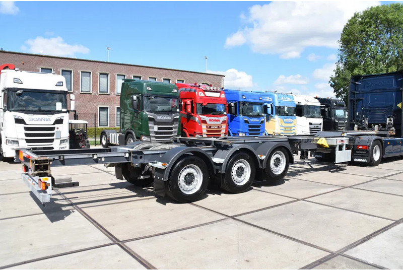 Renders HASTRAILER FCC - ALL CONNECTIONS - LIFT AXLE - 2 x EXTENDABLE - SAF AXLES - DISC BRAKES - EXCELLENT CONDITION - - شاحنات الحاويات/ جسم علوي قابل للتغيير نصف مقطورة: صور 3 Renders HASTRAILER FCC - ALL CONNECTIONS - LIFT AXLE - 2 x EXTENDABLE - SAF AXLES - DISC BRAKES - EXCELLENT CONDITION - - شاحنات الحاويات/ جسم علوي قابل للتغيير نصف مقطورة: صور 3