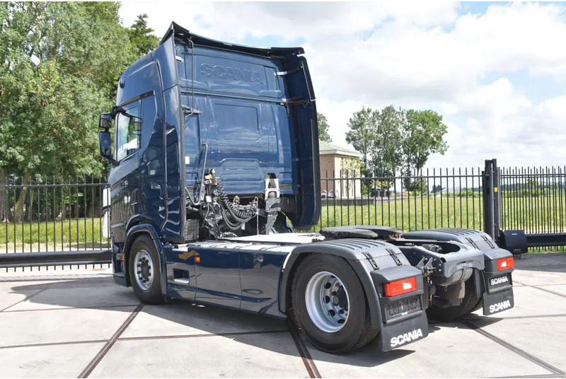 Scania S450 NGS 4x2NB - FULL AIR - 743 TKM - RETARDER - PARK. AIRCO - 2 x FUEL TANKS - TOP CONDITION - - شاحنة جرار: صور 3 Scania S450 NGS 4x2NB - FULL AIR - 743 TKM - RETARDER - PARK. AIRCO - 2 x FUEL TANKS - TOP CONDITION - - شاحنة جرار: صور 3