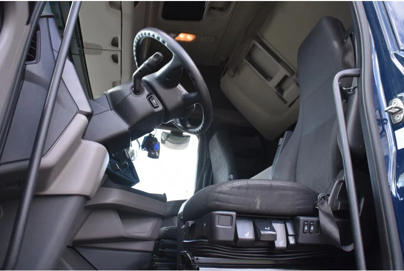 Scania S450 NGS 4x2NB - FULL AIR - 743 TKM - RETARDER - PARK. AIRCO - 2 x FUEL TANKS - TOP CONDITION - - شاحنة جرار: صور 4 Scania S450 NGS 4x2NB - FULL AIR - 743 TKM - RETARDER - PARK. AIRCO - 2 x FUEL TANKS - TOP CONDITION - - شاحنة جرار: صور 4