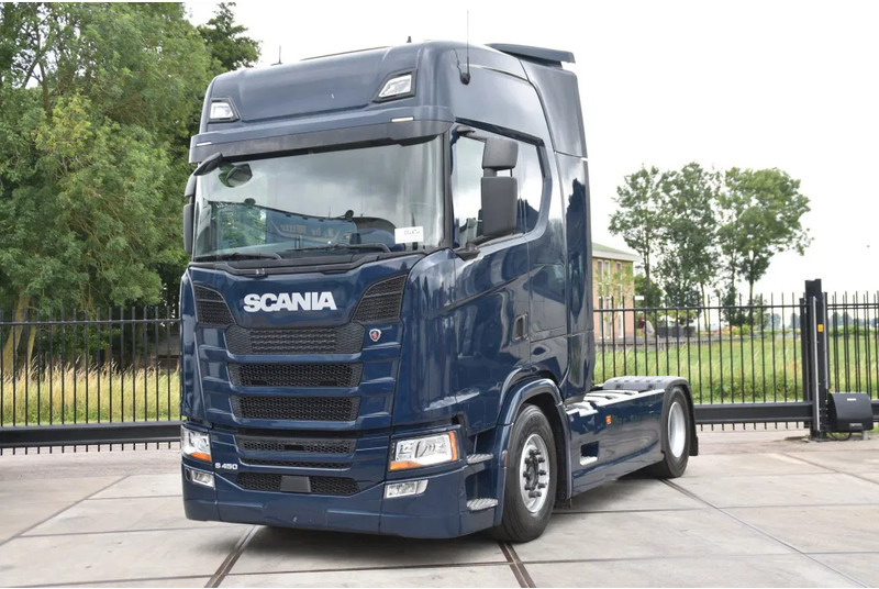 Scania S450 NGS 4x2NB - FULL AIR - RETARDER - ACC - PARK. AIRCO - 2 x FUEL TANKS - TOP CONDITION - - شاحنة جرار: صور 2 Scania S450 NGS 4x2NB - FULL AIR - RETARDER - ACC - PARK. AIRCO - 2 x FUEL TANKS - TOP CONDITION - - شاحنة جرار: صور 2