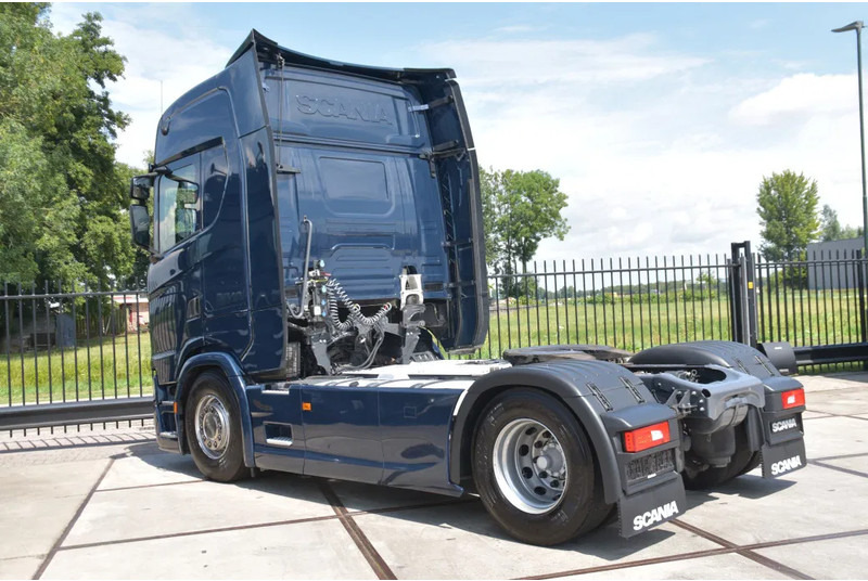 Scania S450 NGS 4x2NB - FULL AIR - RETARDER - ACC - PARK. AIRCO - 2 x FUEL TANKS - TOP CONDITION - - شاحنة جرار: صور 3 Scania S450 NGS 4x2NB - FULL AIR - RETARDER - ACC - PARK. AIRCO - 2 x FUEL TANKS - TOP CONDITION - - شاحنة جرار: صور 3