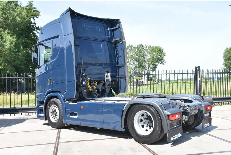 Scania S450 NGS 4x2NB - FULL AIR - RETARDER - ACC - PARK. AIRCO - 2 x FUEL TANKS - TOP CONDITION - - شاحنة جرار: صور 3 Scania S450 NGS 4x2NB - FULL AIR - RETARDER - ACC - PARK. AIRCO - 2 x FUEL TANKS - TOP CONDITION - - شاحنة جرار: صور 3