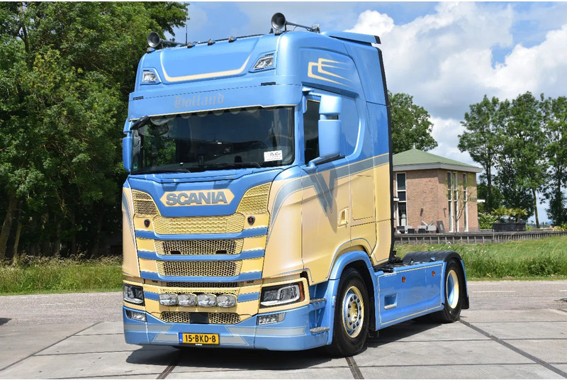 Scania S500 NGS 4x2NB - RETARDER - FULL AIR - PARK. AIRCO - FULL OPTIONS - 4 POINT AIR SUSPENSION - EXCELLENT CONDITION - - شاحنة جرار: صور 2 Scania S500 NGS 4x2NB - RETARDER - FULL AIR - PARK. AIRCO - FULL OPTIONS - 4 POINT AIR SUSPENSION - EXCELLENT CONDITION - - شاحنة جرار: صور 2
