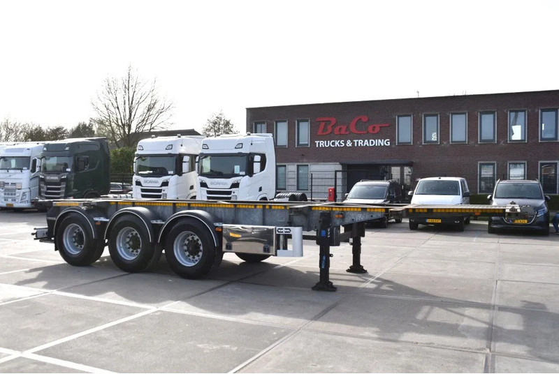 Van Hool - ADR FL -20 - 30F - GALVANIZED - SAF AXLES - DRUM BRAKES - GOOD CONDITION - - شاحنات الحاويات/ جسم علوي قابل للتغيير نصف مقطورة: صور 1 Van Hool - ADR FL -20 - 30F - GALVANIZED - SAF AXLES - DRUM BRAKES - GOOD CONDITION - - شاحنات الحاويات/ جسم علوي قابل للتغيير نصف مقطورة: صور 1