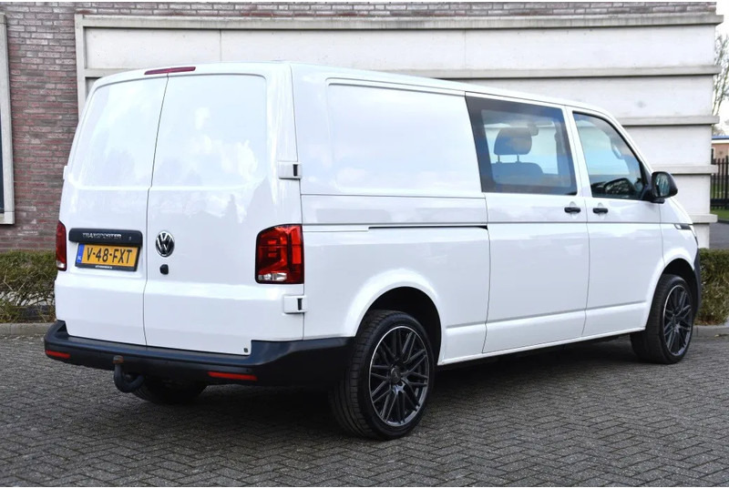 Volkswagen Transporter 2.0 TDI - 110 KW - ONLY 10 TKM - AUT. GEARBOX - NAVI - CAMERA - SLIDING DOOR - LIKE NEW !! - فان المدمجة, الشاحنات الصغيرة كابينة مزدوجة: صور 3 Volkswagen Transporter 2.0 TDI - 110 KW - ONLY 10 TKM - AUT. GEARBOX - NAVI - CAMERA - SLIDING DOOR - LIKE NEW !! - فان المدمجة, الشاحنات الصغيرة كابينة مزدوجة: صور 3