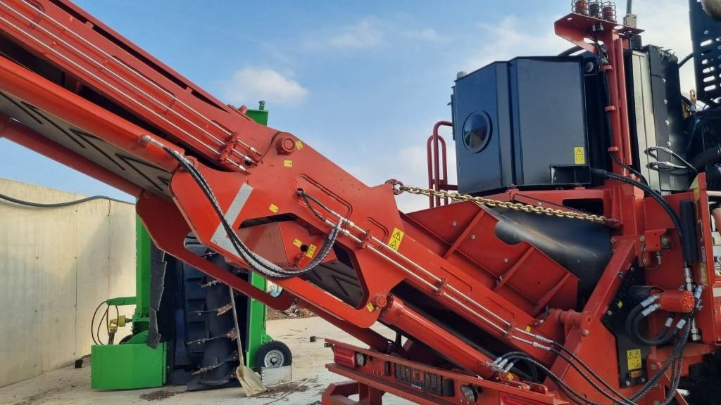 Morbark WH 3000 XP - ماكينات قطع الحشائش الغابات: صور 2 Morbark WH 3000 XP - ماكينات قطع الحشائش الغابات: صور 2
