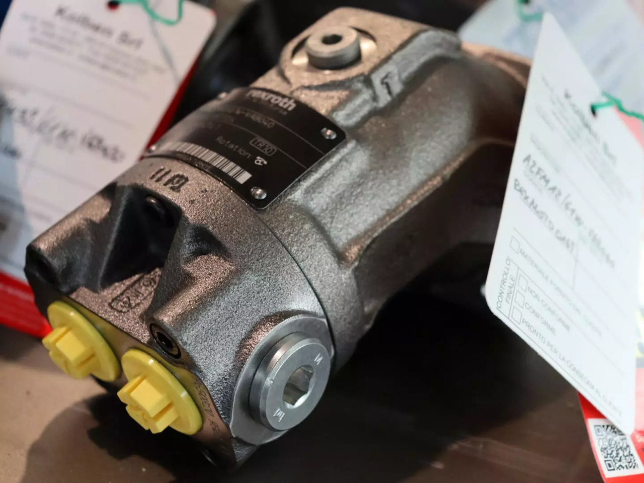 REXROTH A2FM12/61W-VAB040 - محرك هيدروليكي - معدات المناولة: صور 2 REXROTH A2FM12/61W-VAB040 - محرك هيدروليكي - معدات المناولة: صور 2