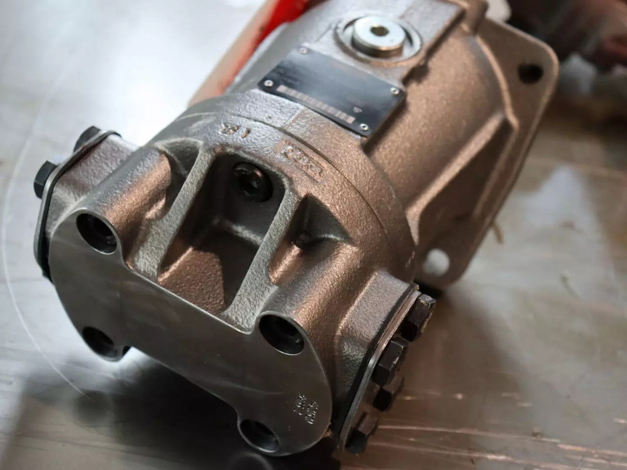 REXROTH A2FM56/61W-VZB020 - محرك هيدروليكي - آلات البناء: صور 3 REXROTH A2FM56/61W-VZB020 - محرك هيدروليكي - آلات البناء: صور 3
