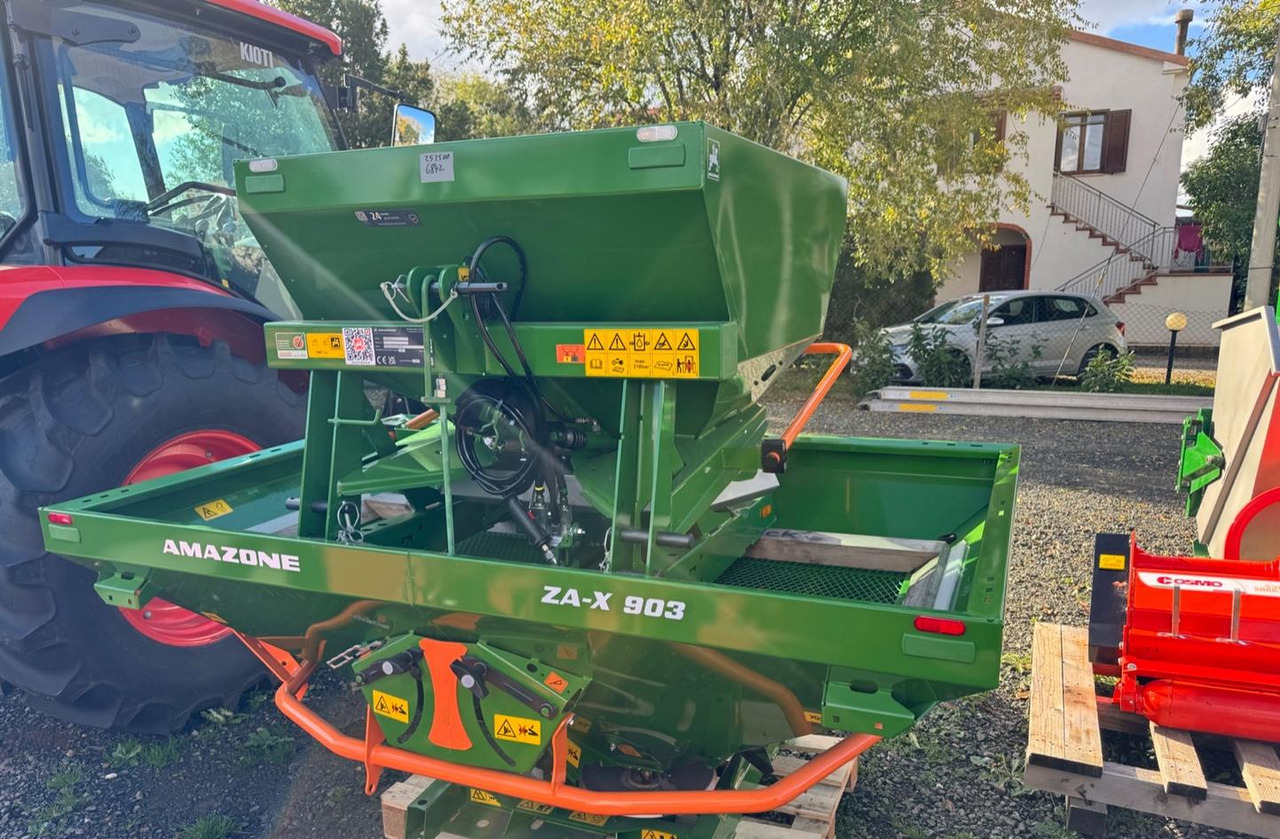 - آلة رش الأسمدة: صور 1 - آلة رش الأسمدة: صور 1