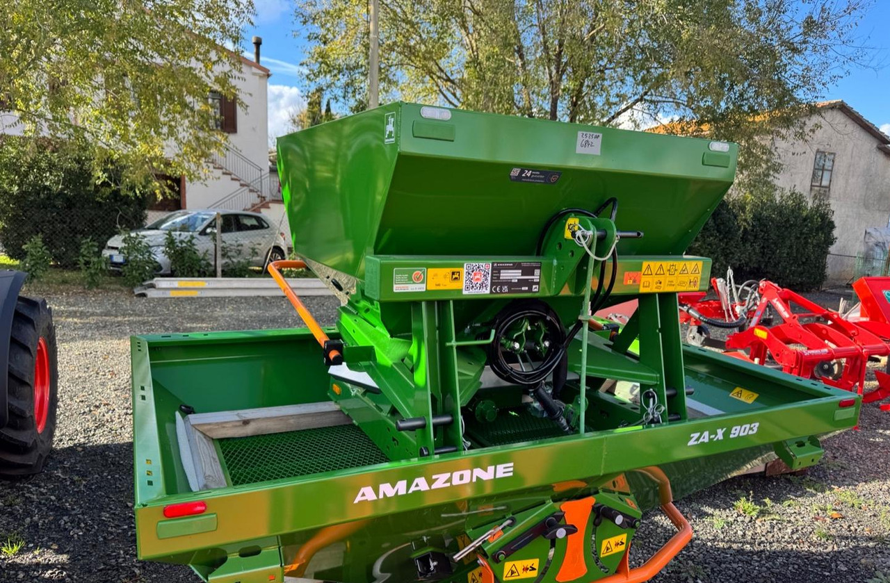 - آلة رش الأسمدة: صور 3 - آلة رش الأسمدة: صور 3