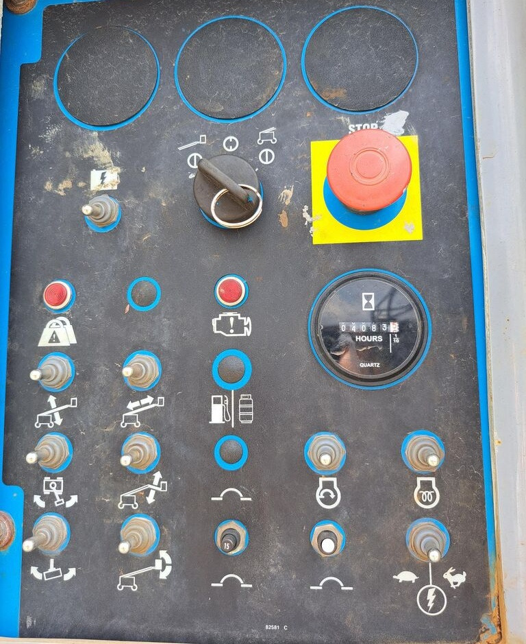 رافعات سلة تلسكوبية Genie S45: صور 6