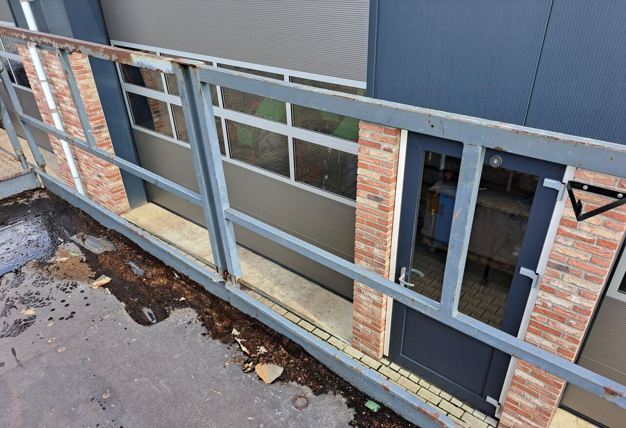 رافعات مقصية Holland Lift A151DV: صور 10 رافعات مقصية Holland Lift A151DV: صور 10