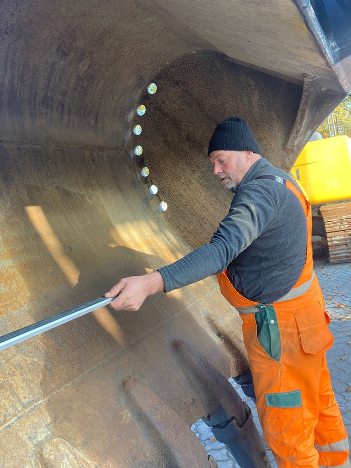 تأجير KOMATSU PC1250-7 KOMATSU PC1250-7: صور 32 تأجير KOMATSU PC1250-7 KOMATSU PC1250-7: صور 32