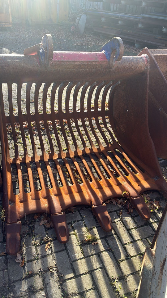 Liebherr Volvo Komatsu Volvo 460 Liebherr R944 R952 R974 KOMATSU PC1250 - بكت حفار - حفارات زحافة: صور 2 Liebherr Volvo Komatsu Volvo 460 Liebherr R944 R952 R974 KOMATSU PC1250 - بكت حفار - حفارات زحافة: صور 2