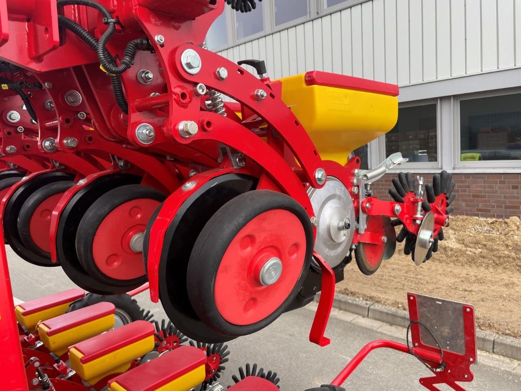 معدات بذار Grimme MATRIX 1800: صور 10