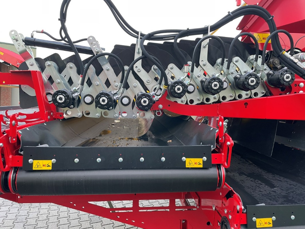 Grimme RH 24-60 CF - Rental - معدات التخزين: صور 5 Grimme RH 24-60 CF - Rental - معدات التخزين: صور 5