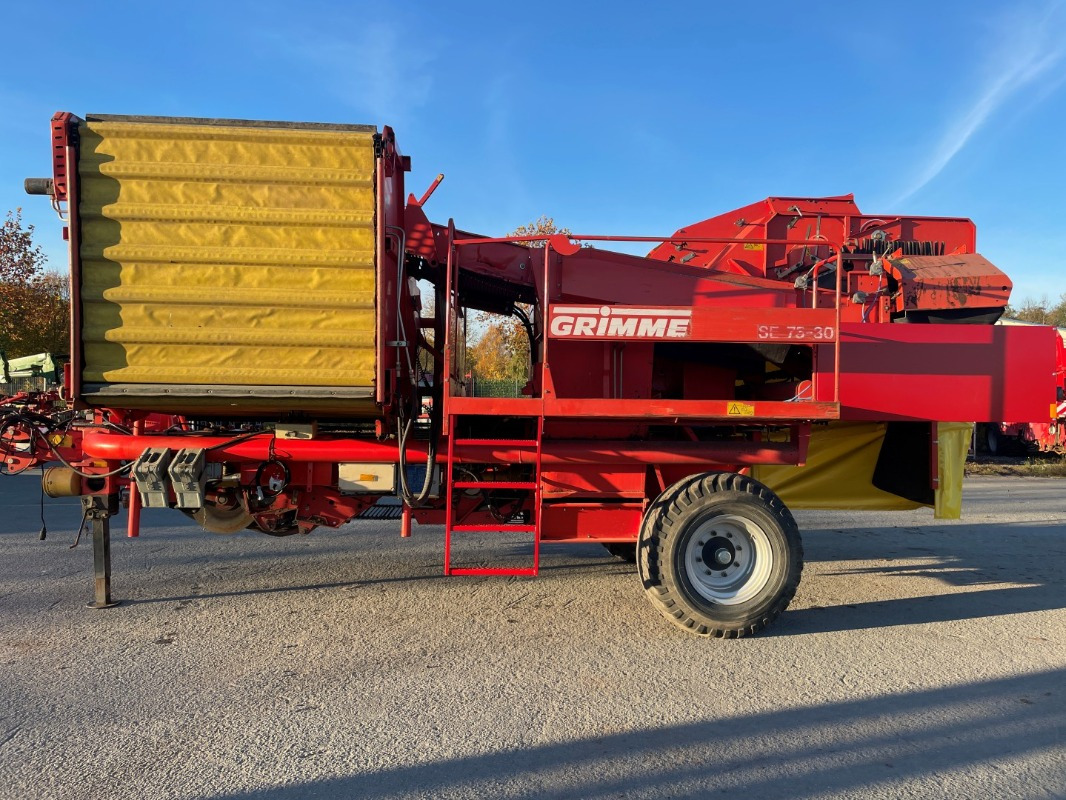 Grimme SE 75-30/40 - آلة حصاد: صور 1 Grimme SE 75-30/40 - آلة حصاد: صور 1