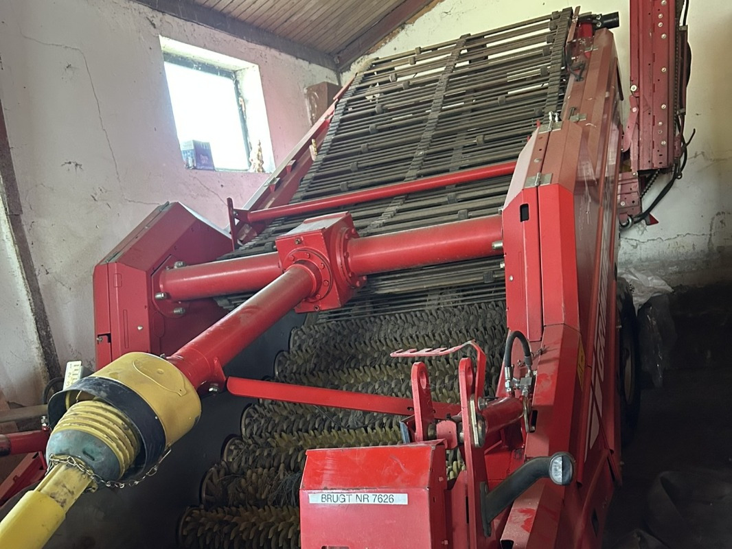 Grimme CS-150 RotaPower - حصادة البطاطس: صور 1 Grimme CS-150 RotaPower - حصادة البطاطس: صور 1