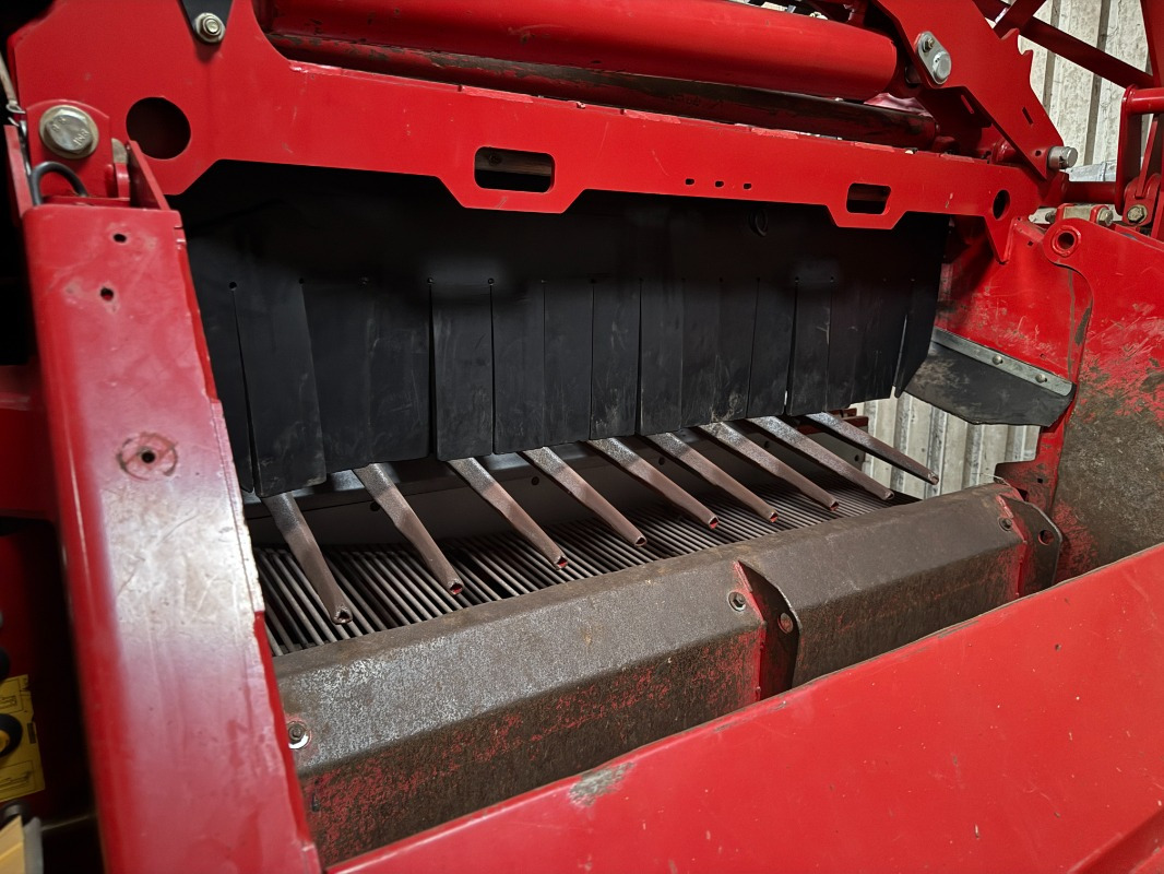 Grimme CS 170 RotaPower - حصادة البطاطس: صور 4 Grimme CS 170 RotaPower - حصادة البطاطس: صور 4