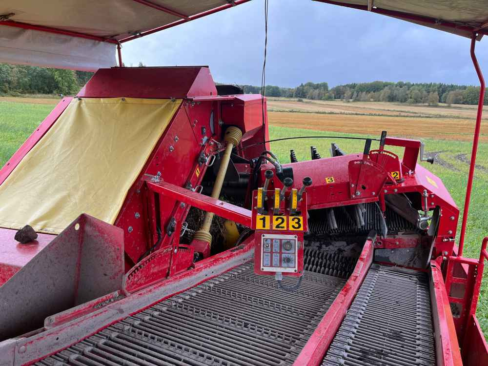 Grimme SE-140-UB - آلة حصاد: صور 4 Grimme SE-140-UB - آلة حصاد: صور 4