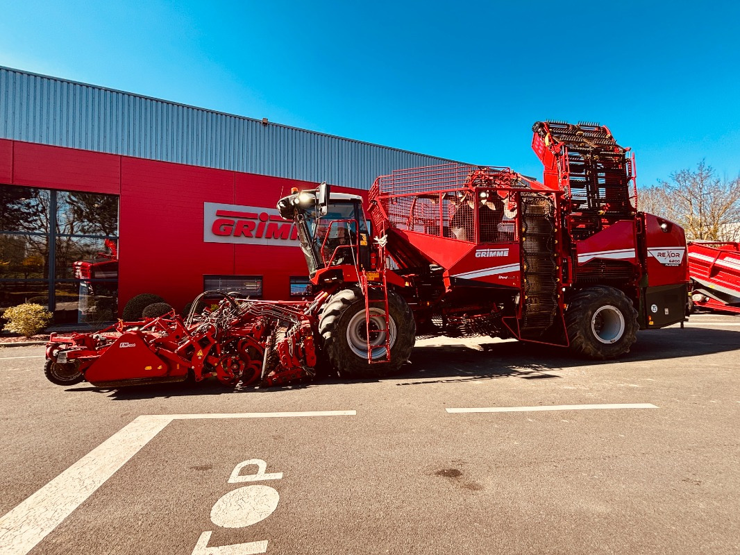 Grimme REXOR 6200 - ال معدات حراثه: صور 1 Grimme REXOR 6200 - ال معدات حراثه: صور 1