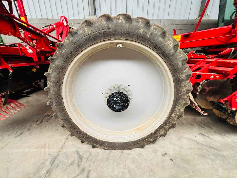 Grimme VARITRON 470 GEN III - آلة حصاد: صور 4 Grimme VARITRON 470 GEN III - آلة حصاد: صور 4