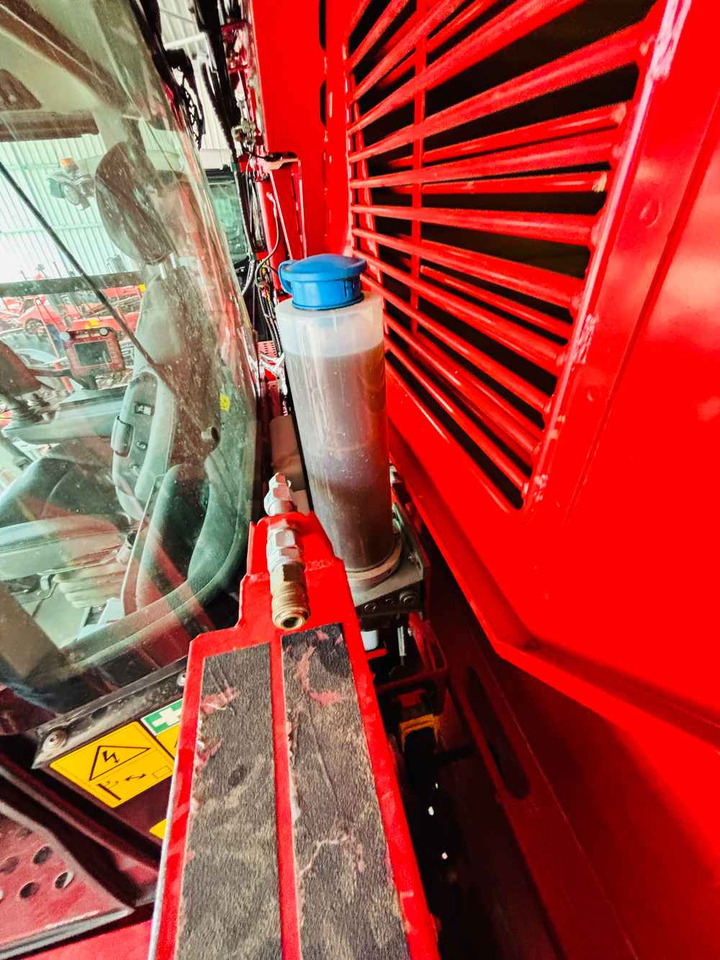 Grimme VARITRON 470 - آلة حصاد: صور 4 Grimme VARITRON 470 - آلة حصاد: صور 4