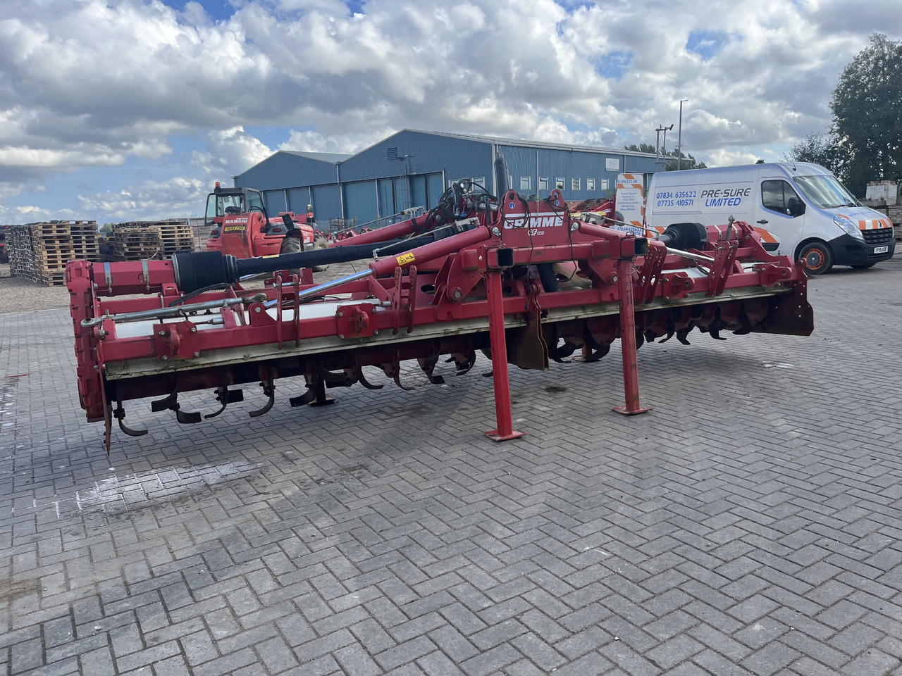 Grimme Grimme GF 600, Triple Bed/6 Row Tilla/Rotovator - آلة حصاد: صور 1 Grimme Grimme GF 600, Triple Bed/6 Row Tilla/Rotovator - آلة حصاد: صور 1