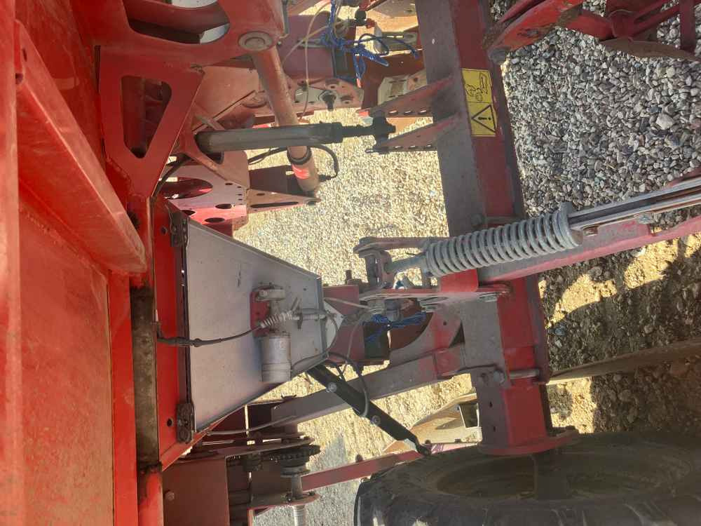 Grimme Grimme GL 32 B, 2 Row, Cup, Potato Planter - آلة حصاد: صور 3 Grimme Grimme GL 32 B, 2 Row, Cup, Potato Planter - آلة حصاد: صور 3