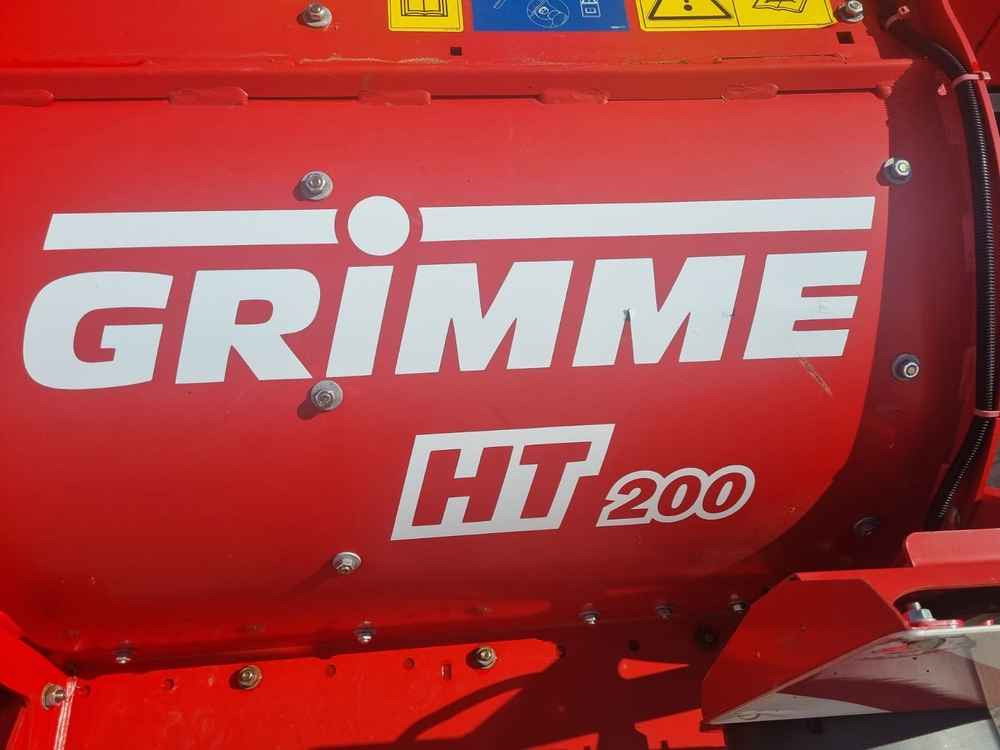 Grimme Grimme HT 200 Front Mounted Self-Propelled Topper - آلة حصاد: صور 2 Grimme Grimme HT 200 Front Mounted Self-Propelled Topper - آلة حصاد: صور 2