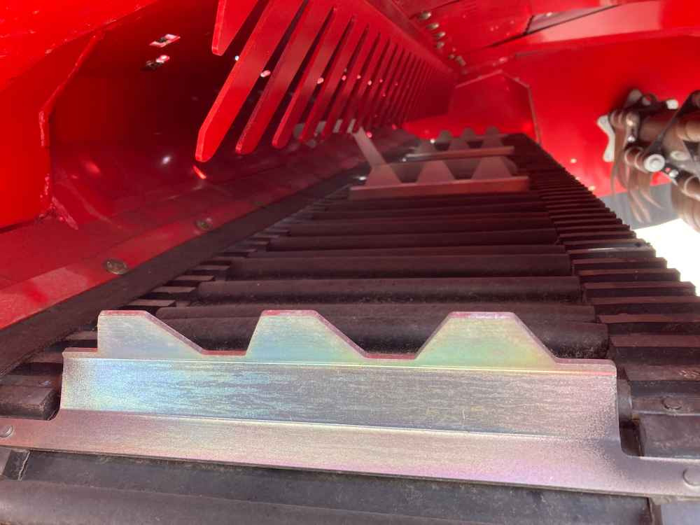 Grimme Grimme HT 210 Front Mounted Self-Propelled Topper - آلة حصاد: صور 5 Grimme Grimme HT 210 Front Mounted Self-Propelled Topper - آلة حصاد: صور 5